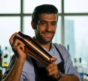 Kevin-Bartender-Nice