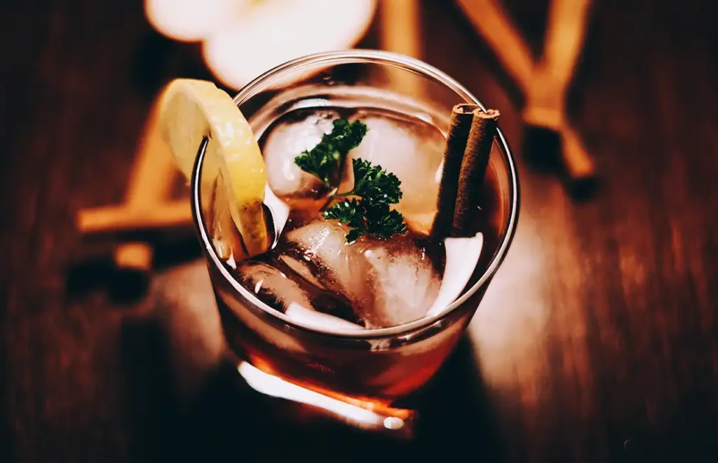 cocktail serpentine calvados sour